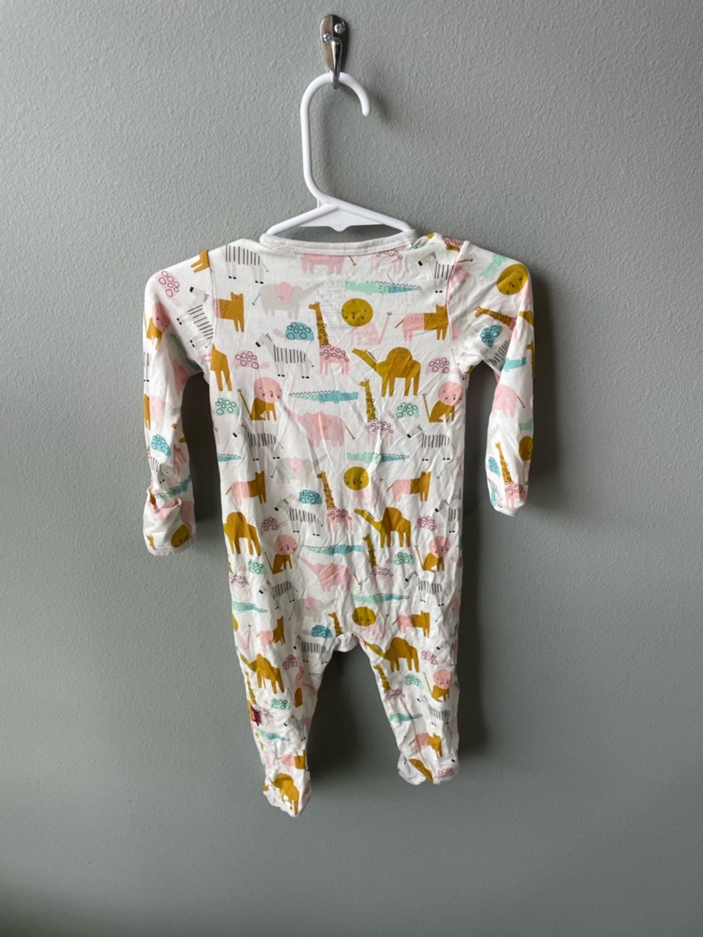 Magnetic Me Baby Modal Footie Sleeper Pink Animals ‘Fast & Furiest’ - Picture 4 of 5